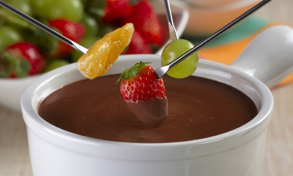receita-fondue-economico-chocolate