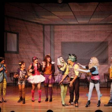 Teatro – Monster High