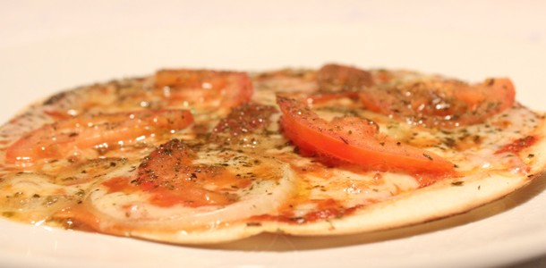 Receita: Pizza de Frigideira em 3 minutos