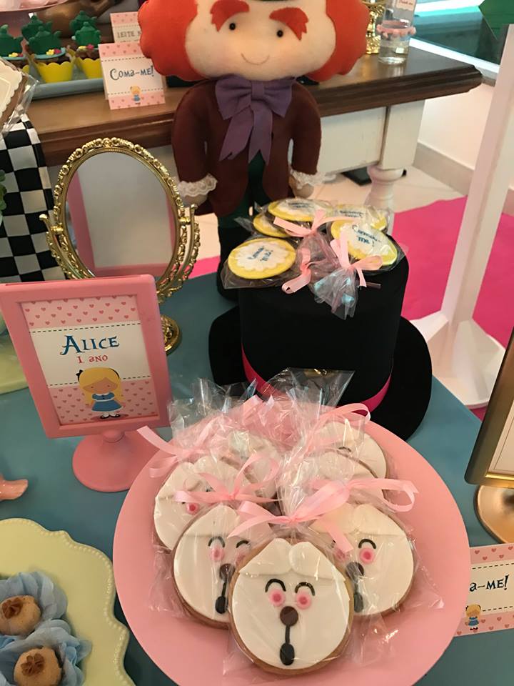 Festa Infantil: Alice no País das Maravilhas